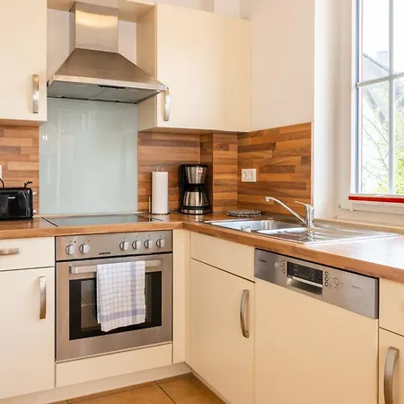 A 4 Reethaus Seestern *